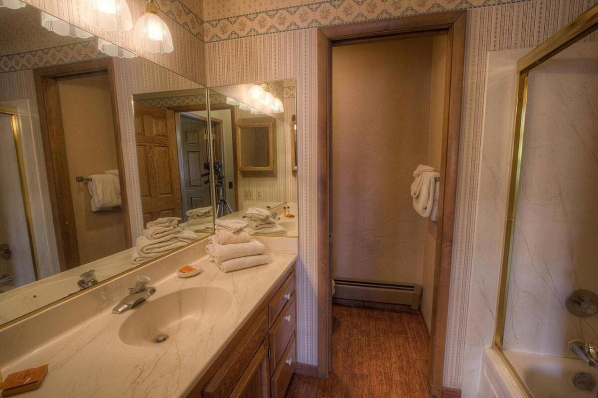 Tkh1226 - Emerald Holiday home South Lake Tahoe